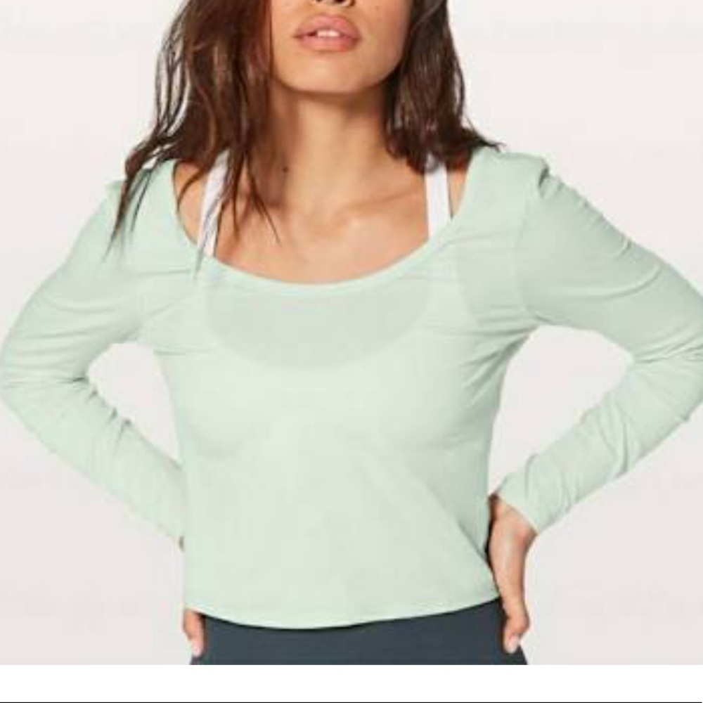 Lululemon It’s a Tie Longsleeve Tee Size 8